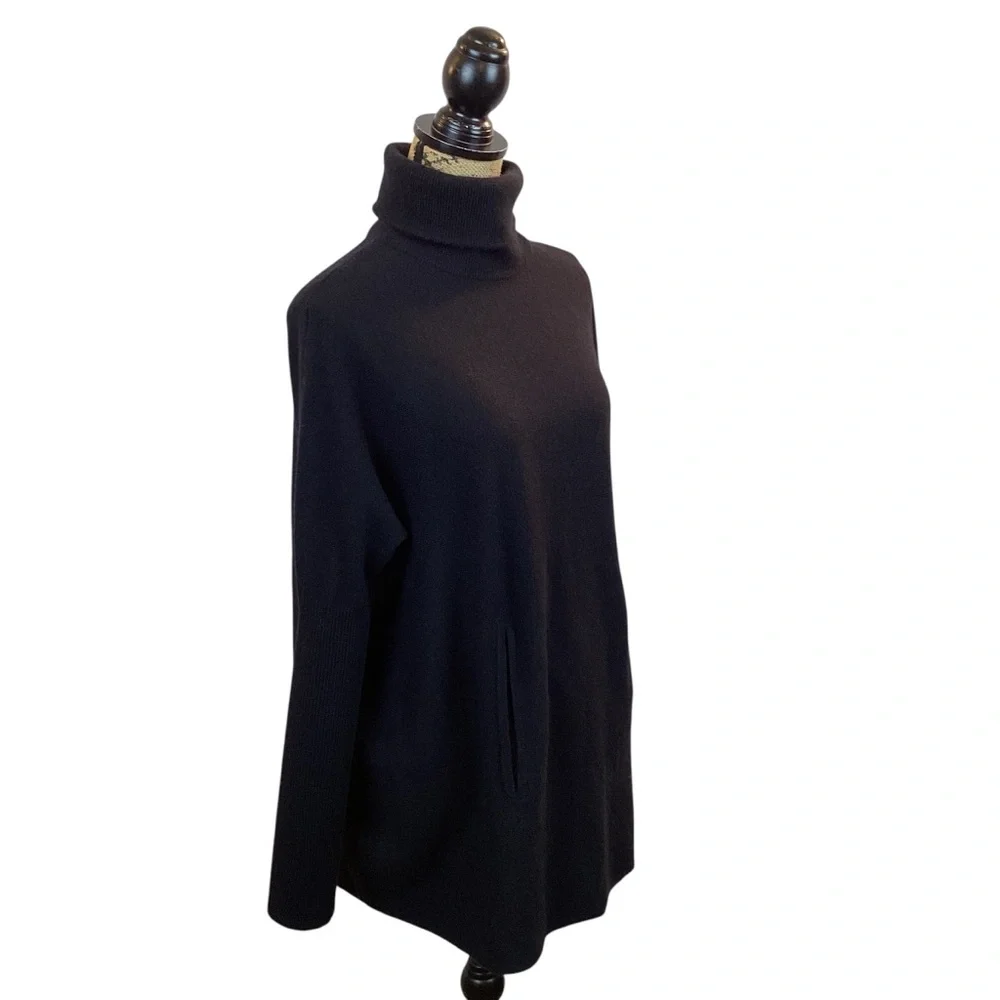 Garnet Hill Cashmere Wool Oversized Turtleneck Sweater Kangaroo Pocket Black - Picture 6 of 15